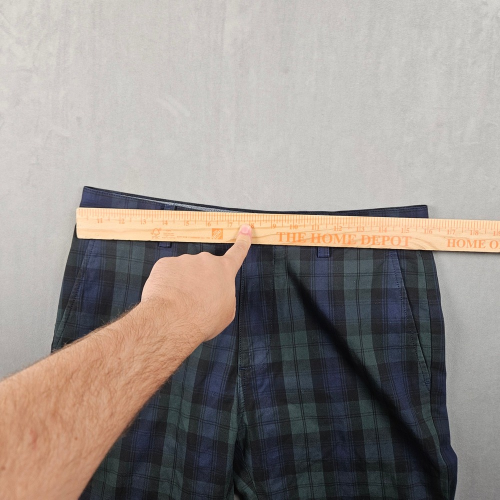 Brooks Brothers Pants Mens 32x30 Tartan Plaid Straight Leg Cotton Chinos - Picture 4 of 8